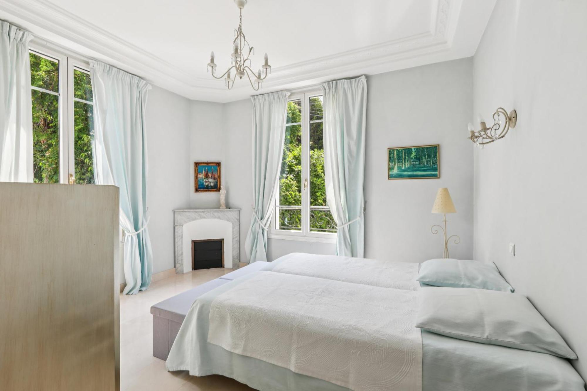 Villa Luxe 4 - *